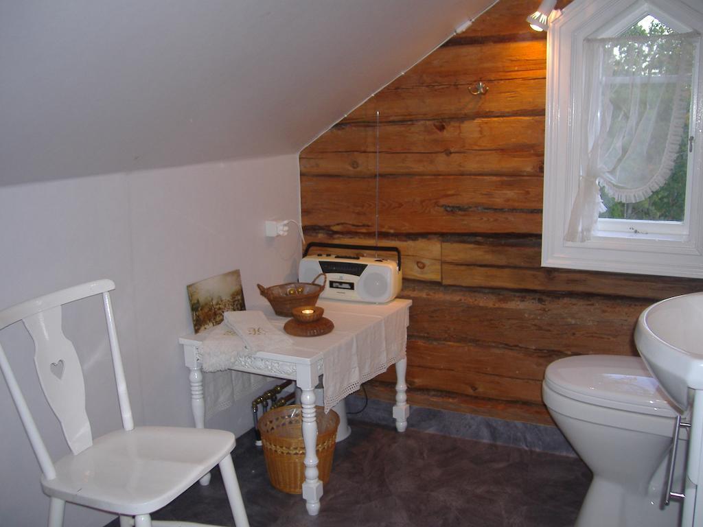 Sparrens Bed And Breakfast Fiskesa Buitenkant foto