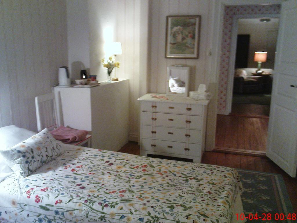Sparrens Bed And Breakfast Fiskesa Kamer foto