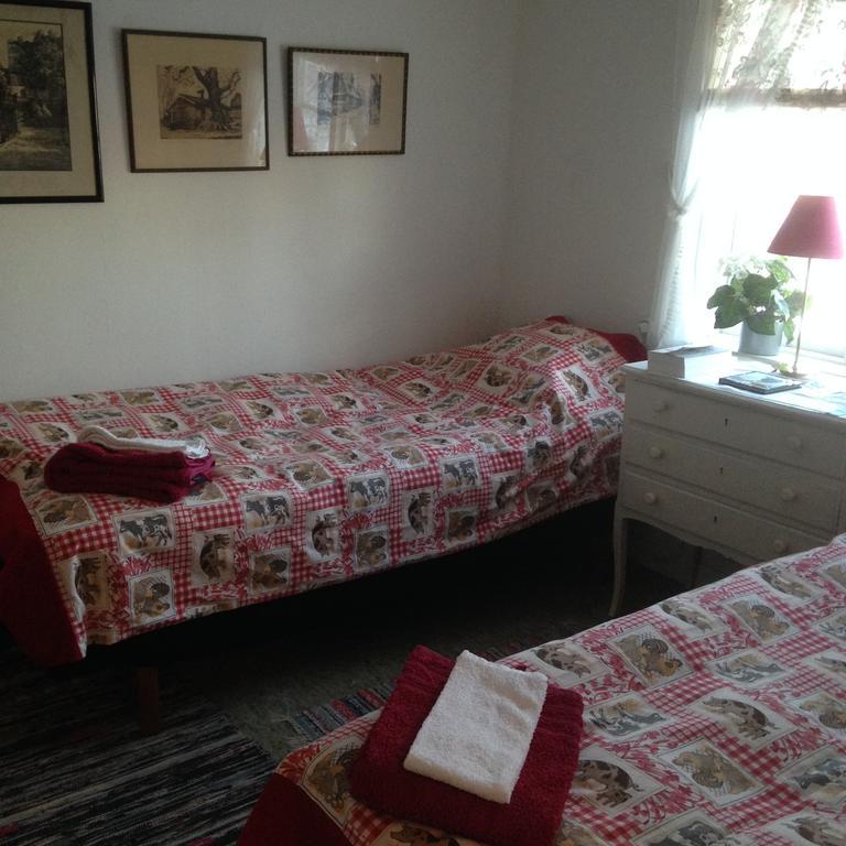 Sparrens Bed And Breakfast Fiskesa Buitenkant foto